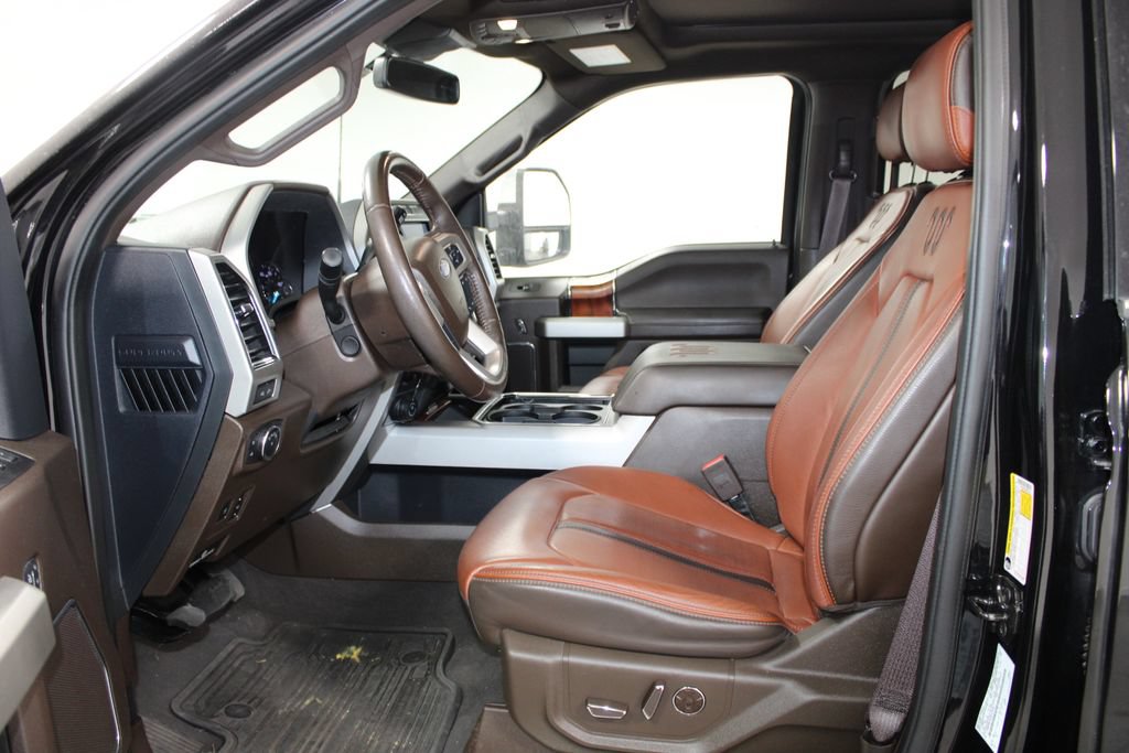 Used 2022 Ford F350 King Ranch w/ King Ranch Ultimate Package AWD/4WD image 18