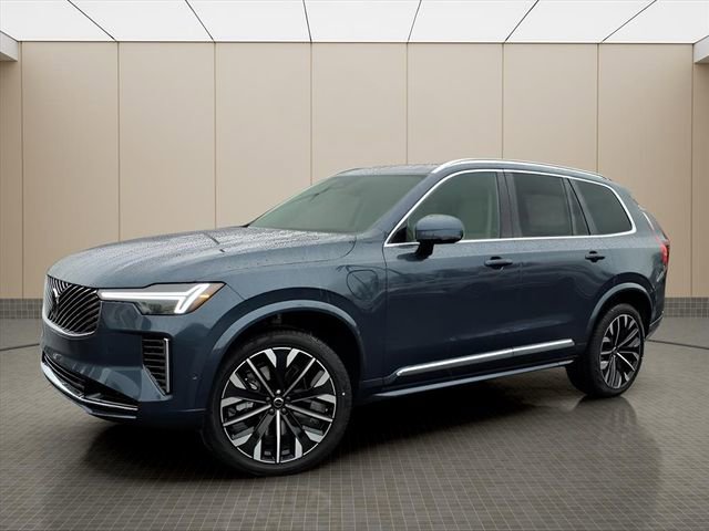 New 2026 Volvo XC90 T8 Ultra w/ Protection Package Premier image 2