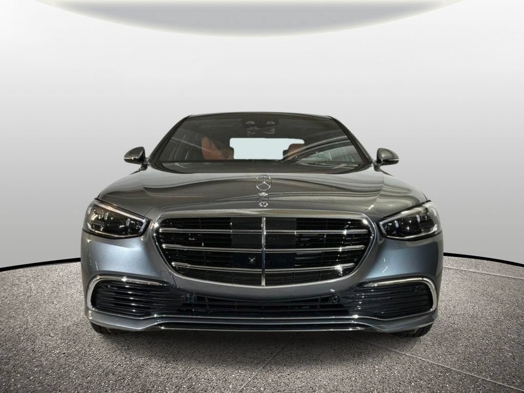 Used 2025 Mercedes-Benz S 580 4MATIC Sedan image 22