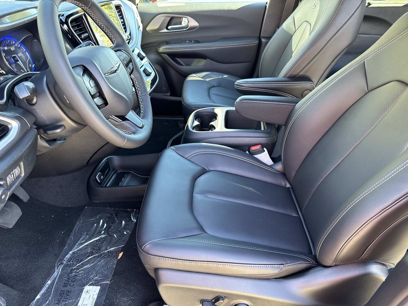 New 2026 Chrysler Pacifica Select image 20