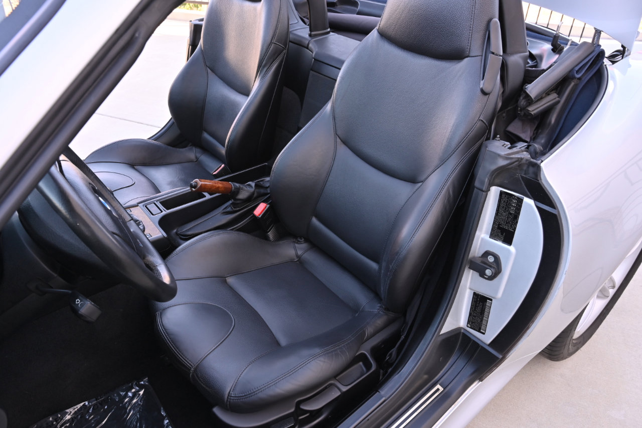 Used 2000 BMW Z3 2.5i image 20