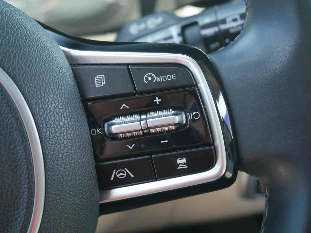 Used 2021 Kia Sorento SX FWD image 35