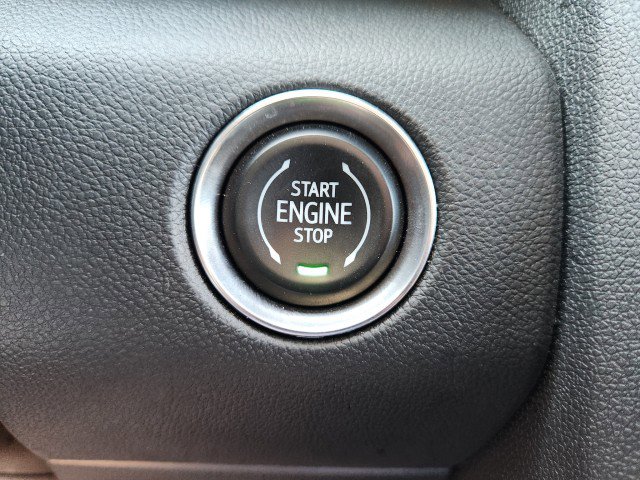 Used 2025 GMC Acadia Elevation image 50