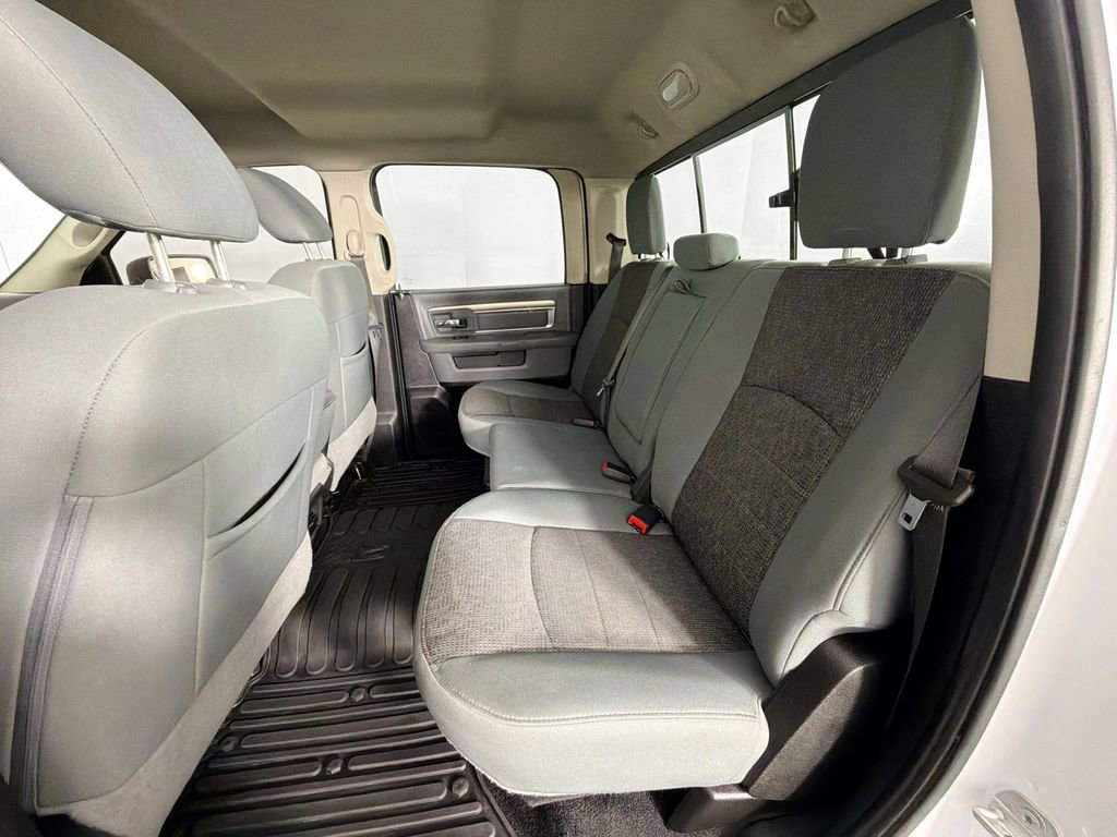 Used 2019 RAM 1500 Classic SLT image 23