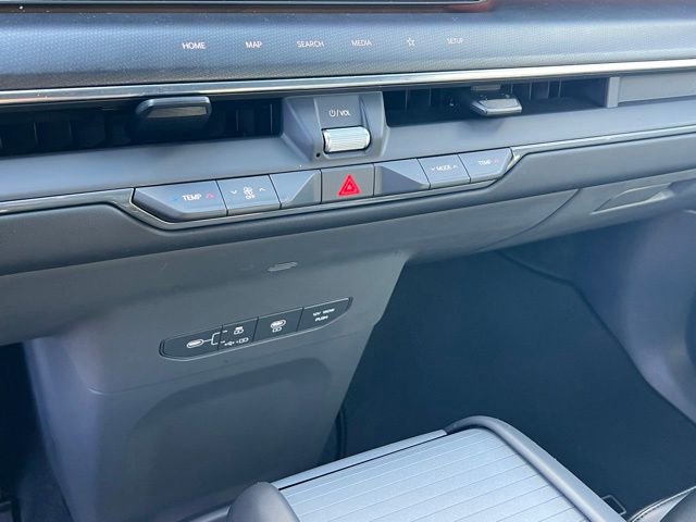 Certified 2024 Kia EV9 GT-Line image 21