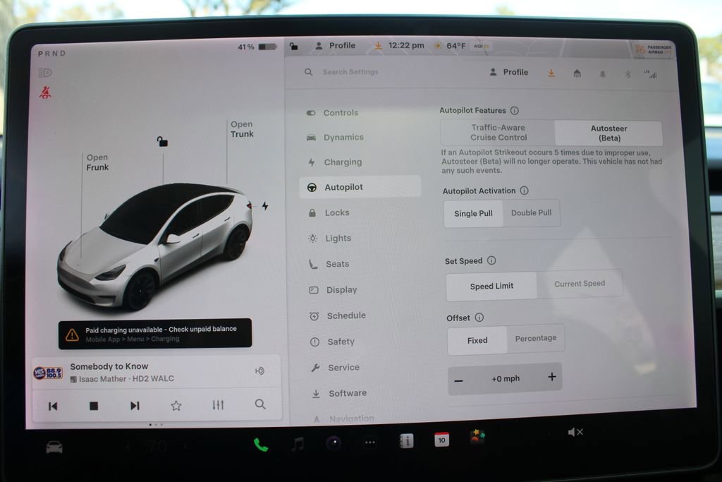 Used 2021 Tesla Model Y Long Range image 36