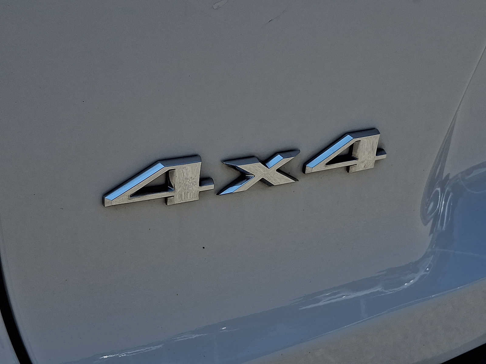 Used 2021 Jeep Cherokee Latitude Lux w/ Sun & Sound Group AWD/4WD image 37