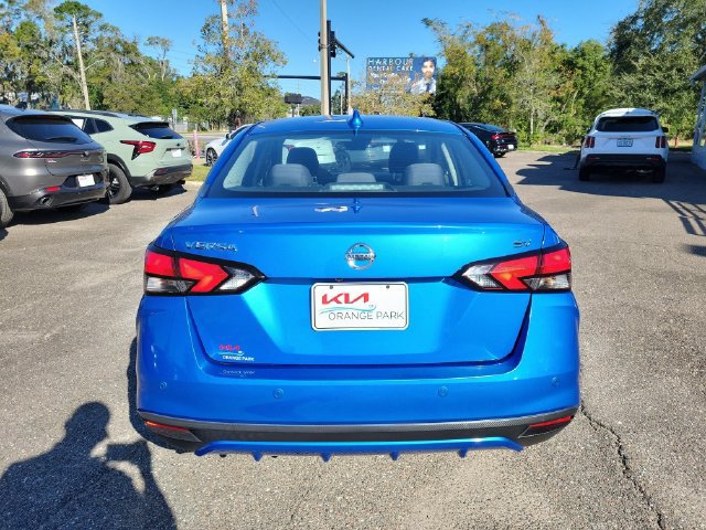 Used 2021 Nissan Versa SV FWD image 9
