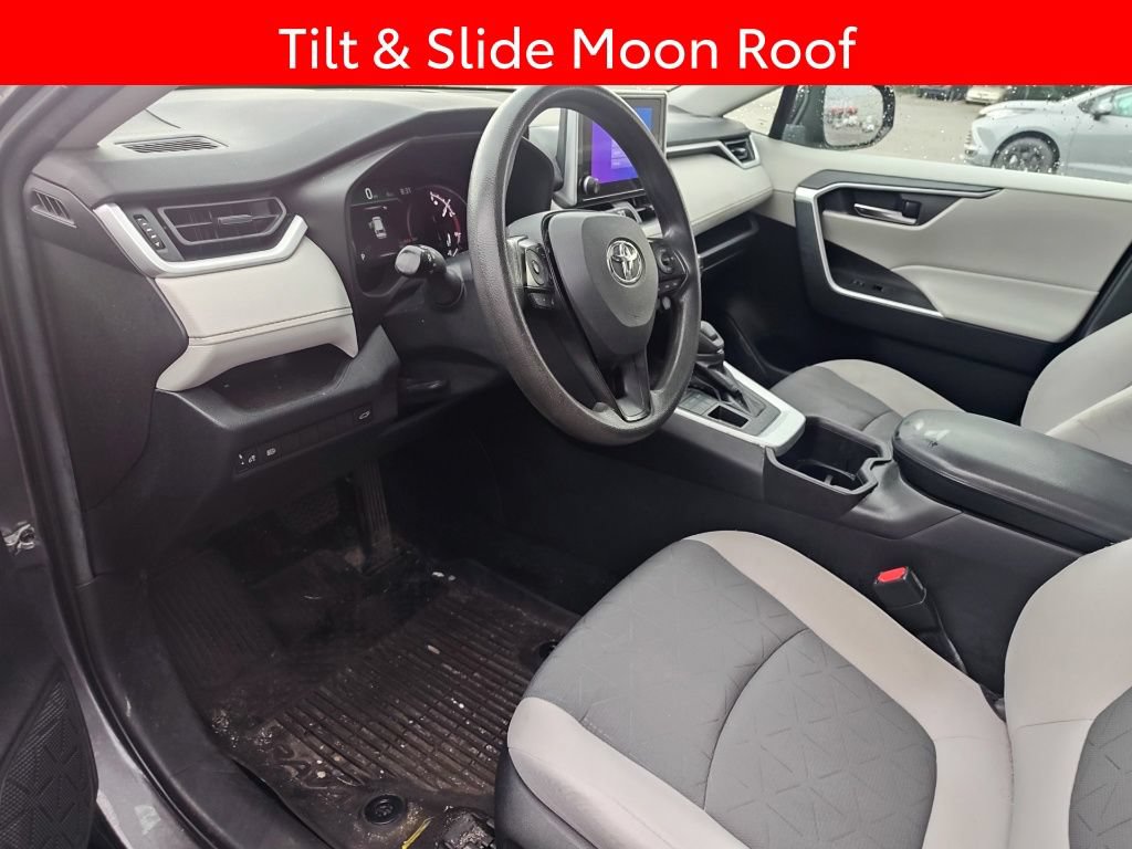 Used 2023 Toyota RAV4 XLE w/ Convenience Package AWD/4WD image 7