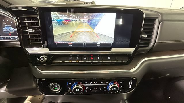 Used 2023 GMC Sierra 1500 SLT w/ SLT Convenience Package AWD/4WD image 24