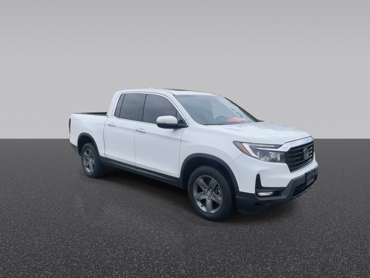 Used 2023 Honda Ridgeline RTL-E image 3