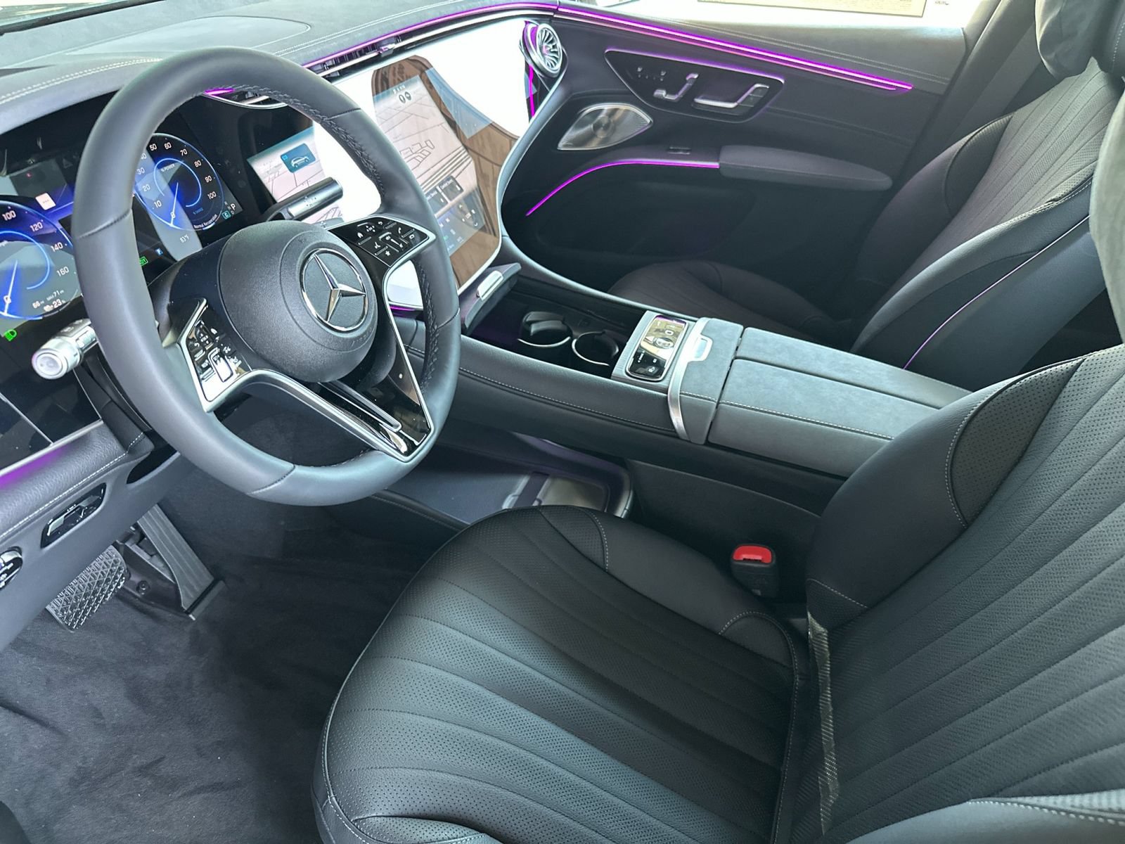New 2026 Mercedes-Benz EQS 400 4MATIC SUV image 10