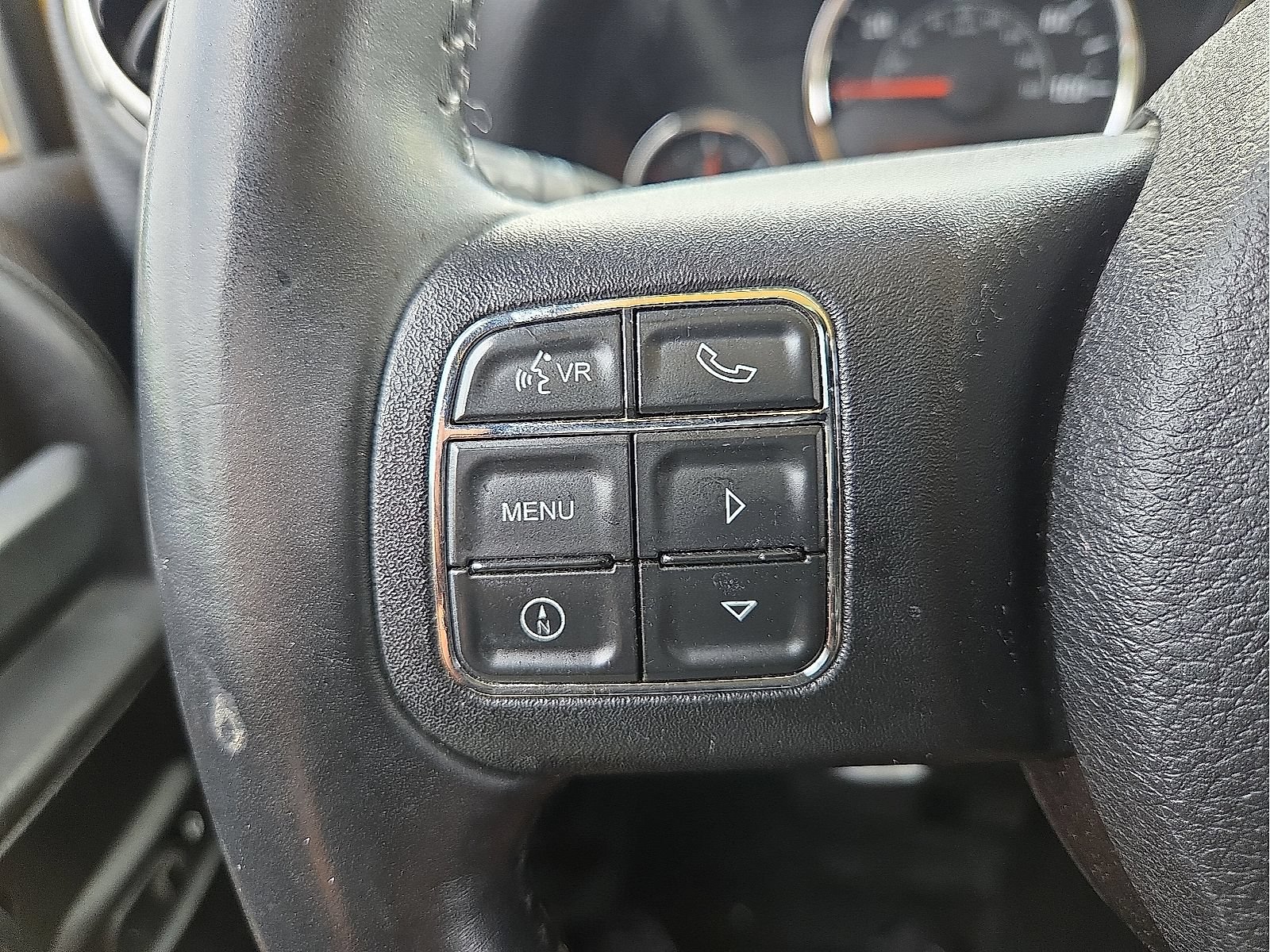 Used 2015 Jeep Wrangler Unlimited Sahara w/ Max Tow Package AWD/4WD image 19