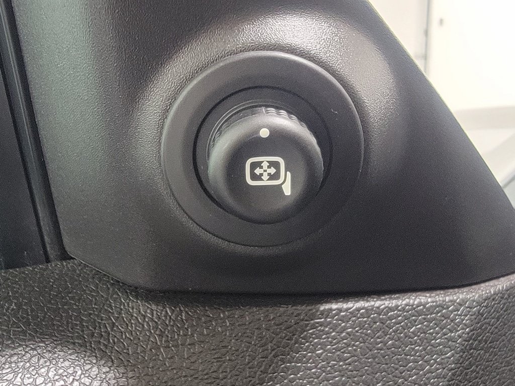 Used 2014 Ford Mustang GT Premium RWD image 26