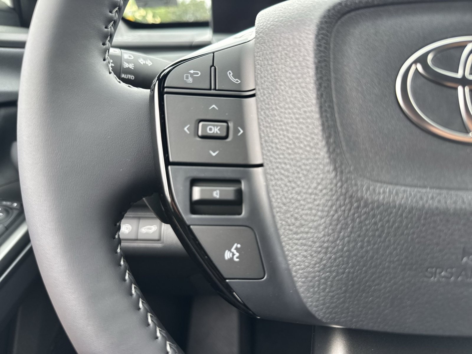 New 2026 Toyota C-HR AWD/4WD image 51