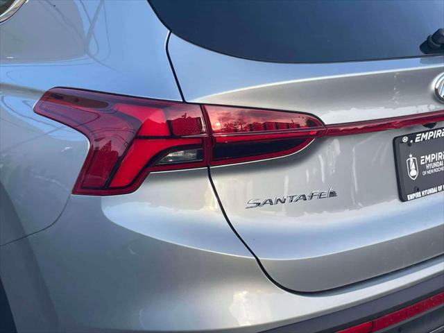 Certified 2023 Hyundai Santa Fe Limited AWD/4WD image 10