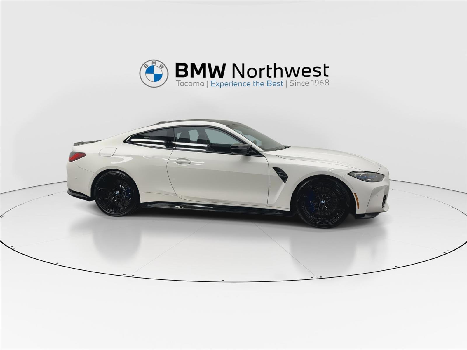 Used 2024 BMW M4 xDrive Competition w/ Executive Package image 5