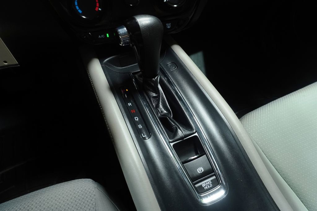 Used 2020 Honda HR-V LX image 19