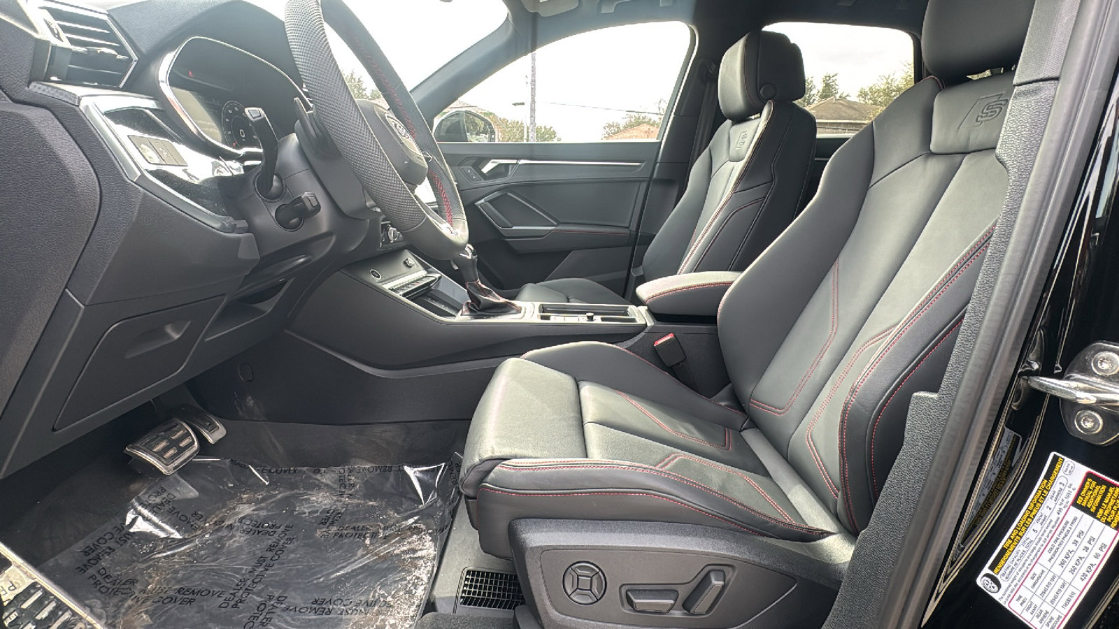 New 2025 Audi Q3 2.0T Premium Plus image 9