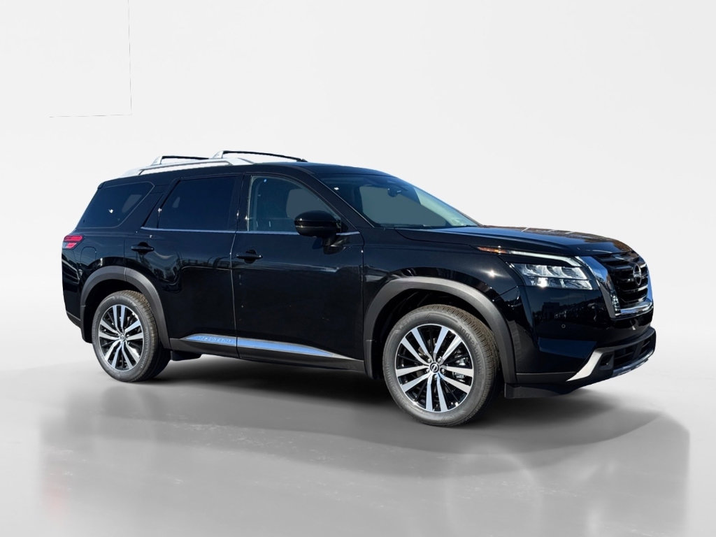 New 2025 Nissan Pathfinder Platinum image 8