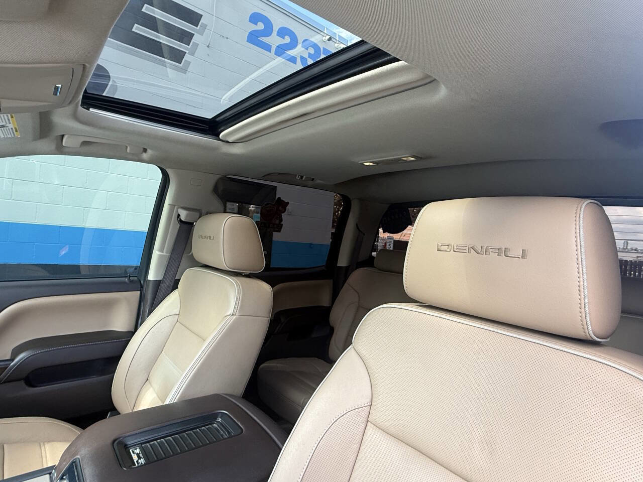 Used 2018 GMC Sierra 1500 Denali image 10