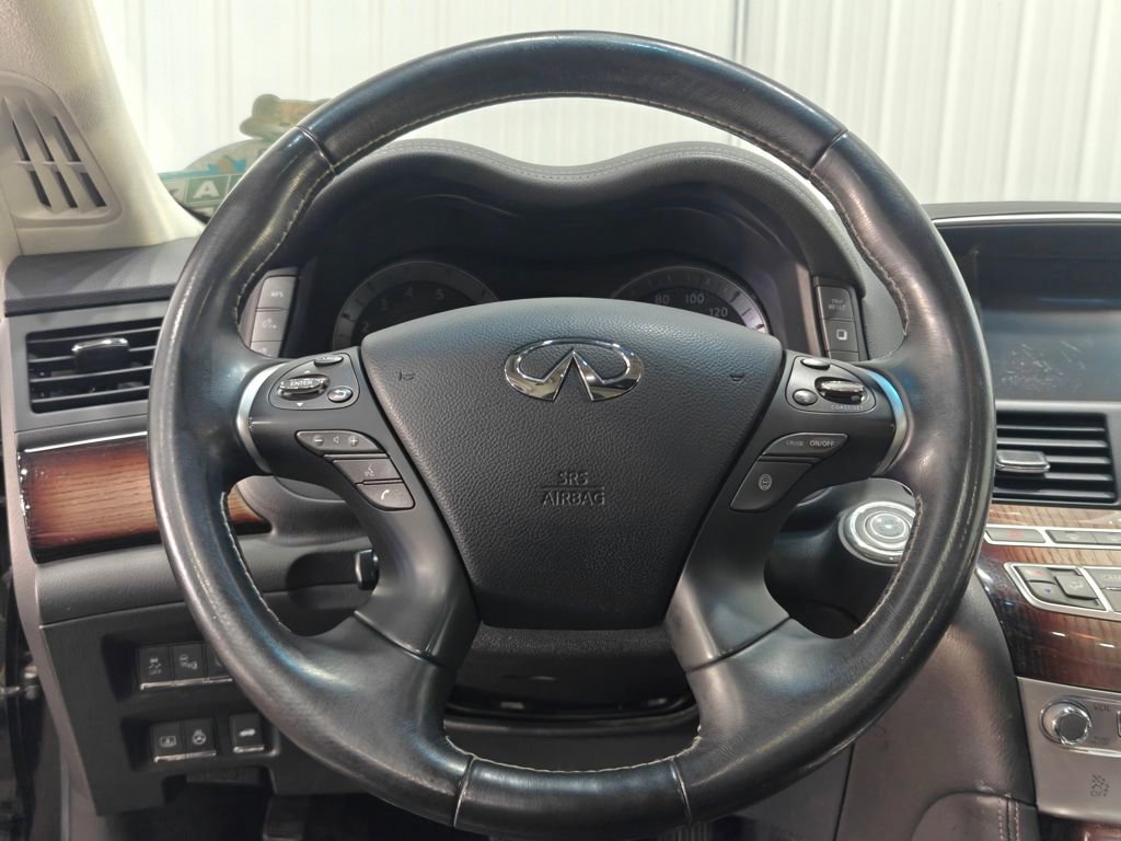 Used 2015 INFINITI Q70 L 3.7 w/ Deluxe Touring Package image 43