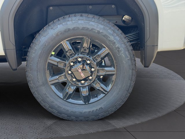 New 2025 GMC Sierra 2500 AT4 w/ AT4 Premium Plus Package image 25