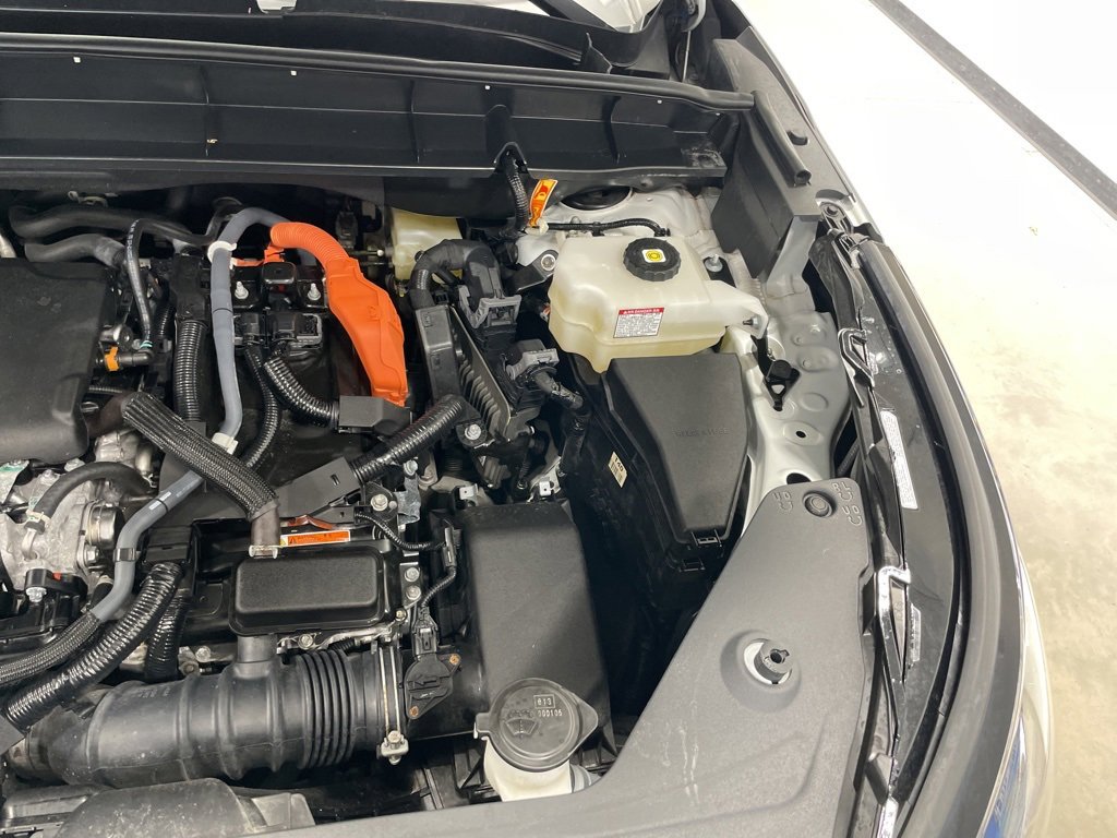 Used 2024 Toyota Highlander Platinum image 28