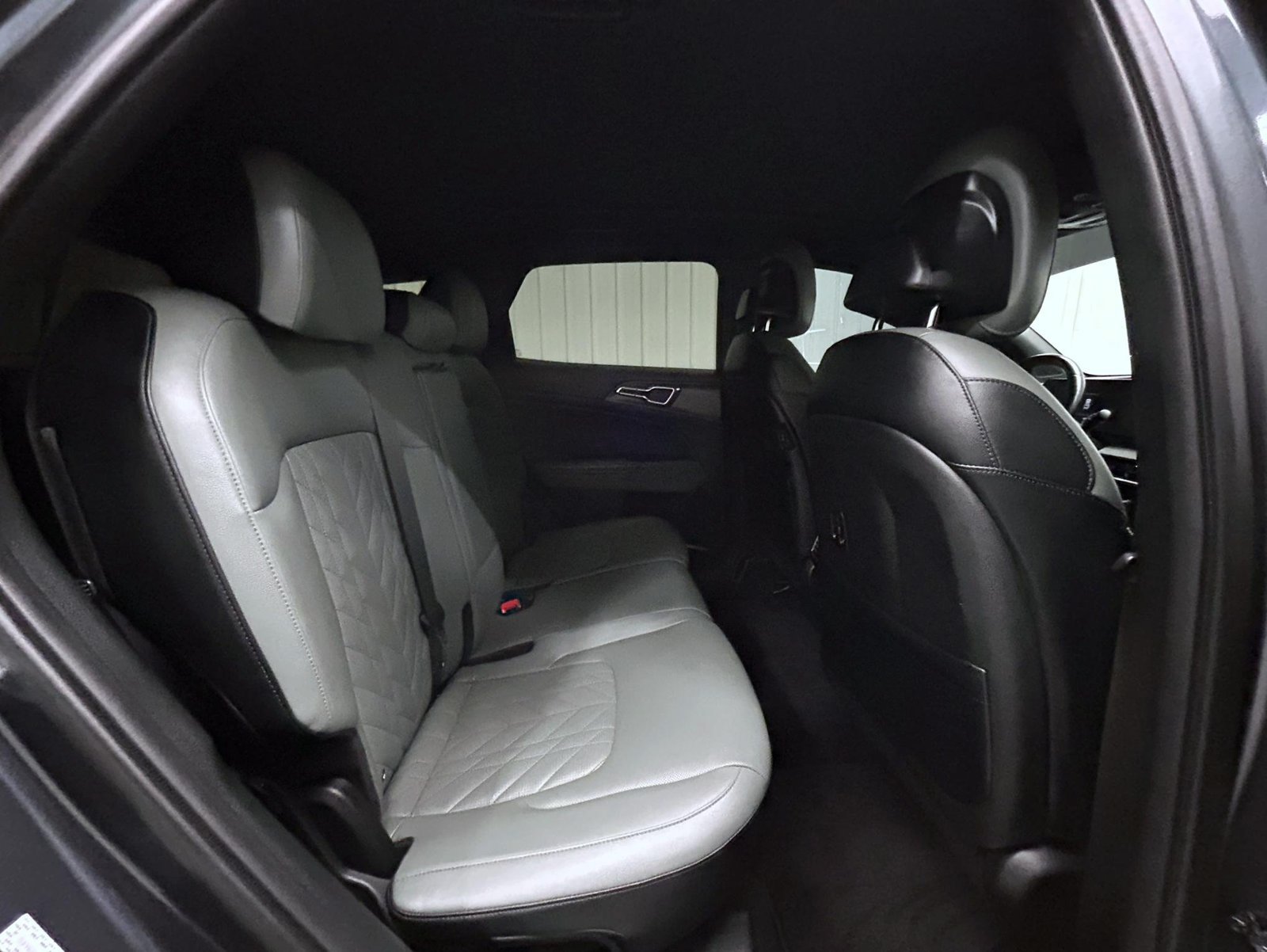Used 2023 Kia Sportage X-Line w/ X-Line Premium Package AWD/4WD image 18