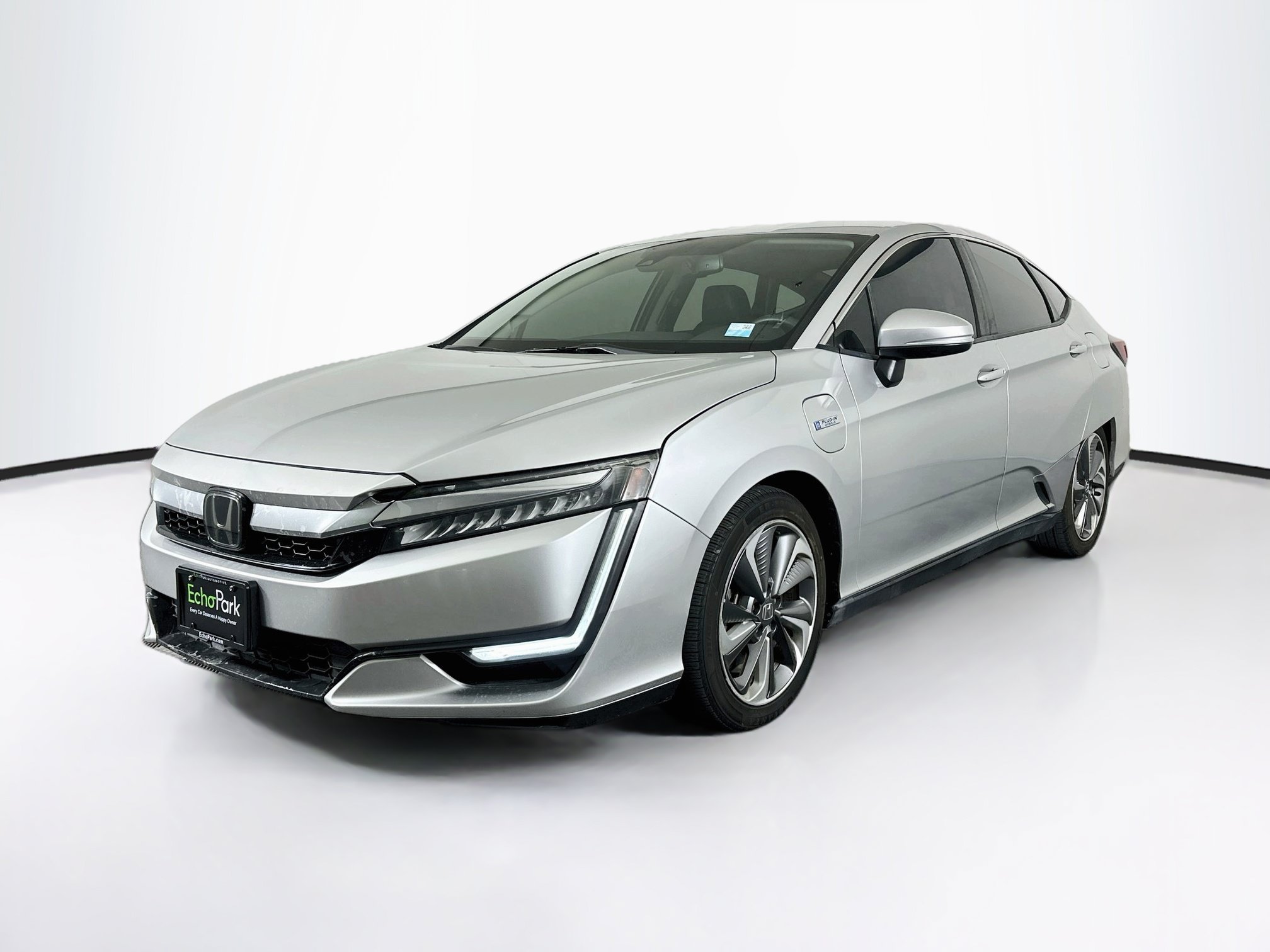 Used 2018 Honda Clarity Plug-In Hybrid image 3