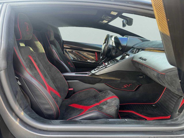 Used 2017 Lamborghini Aventador LP 750-4 Superveloce image 45