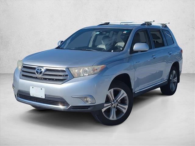 Used 2013 Toyota Highlander Limited image 1