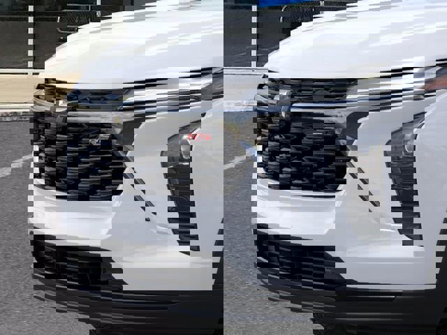 New 2026 Chevrolet Trax RS w/ Sunroof Package FWD image 13