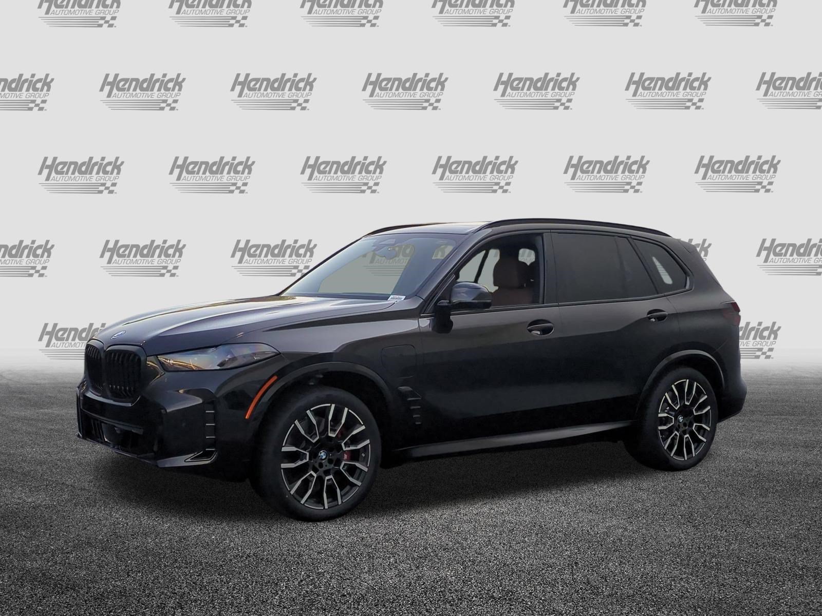 New 2026 BMW X5 xDrive50e w/ M Sport Package AWD/4WD image 5