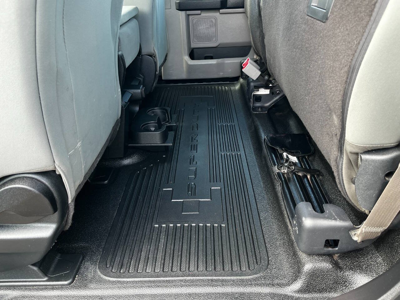Used 2017 Ford F250 XL w/ Power Equipment Group AWD/4WD image 16