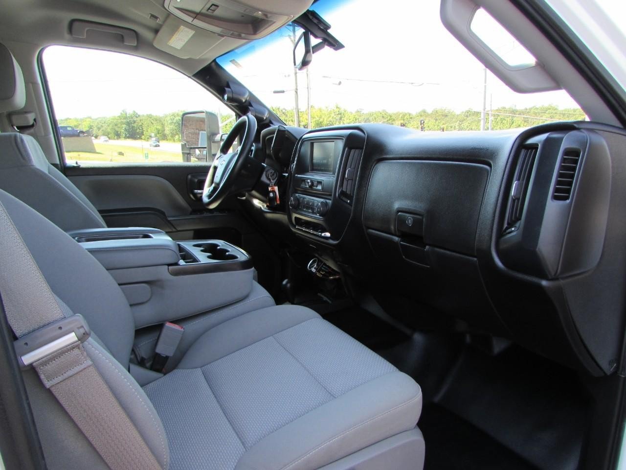 Used 2016 Chevrolet Silverado 2500 W/T w/ WT Convenience Package AWD/4WD image 18