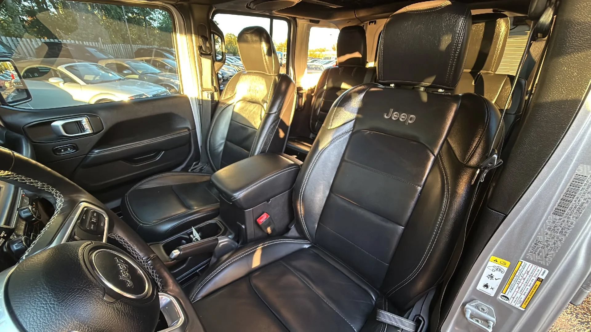 Used 2019 Jeep Wrangler Unlimited Sahara w/ Quick Order Package 24M Moab AWD/4WD image 20