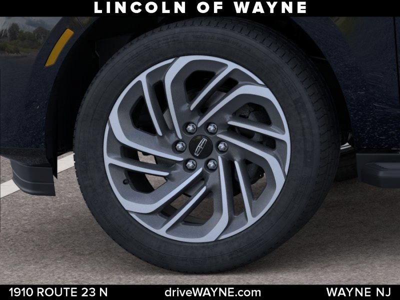 New 2026 Lincoln Navigator Premiere AWD/4WD image 20