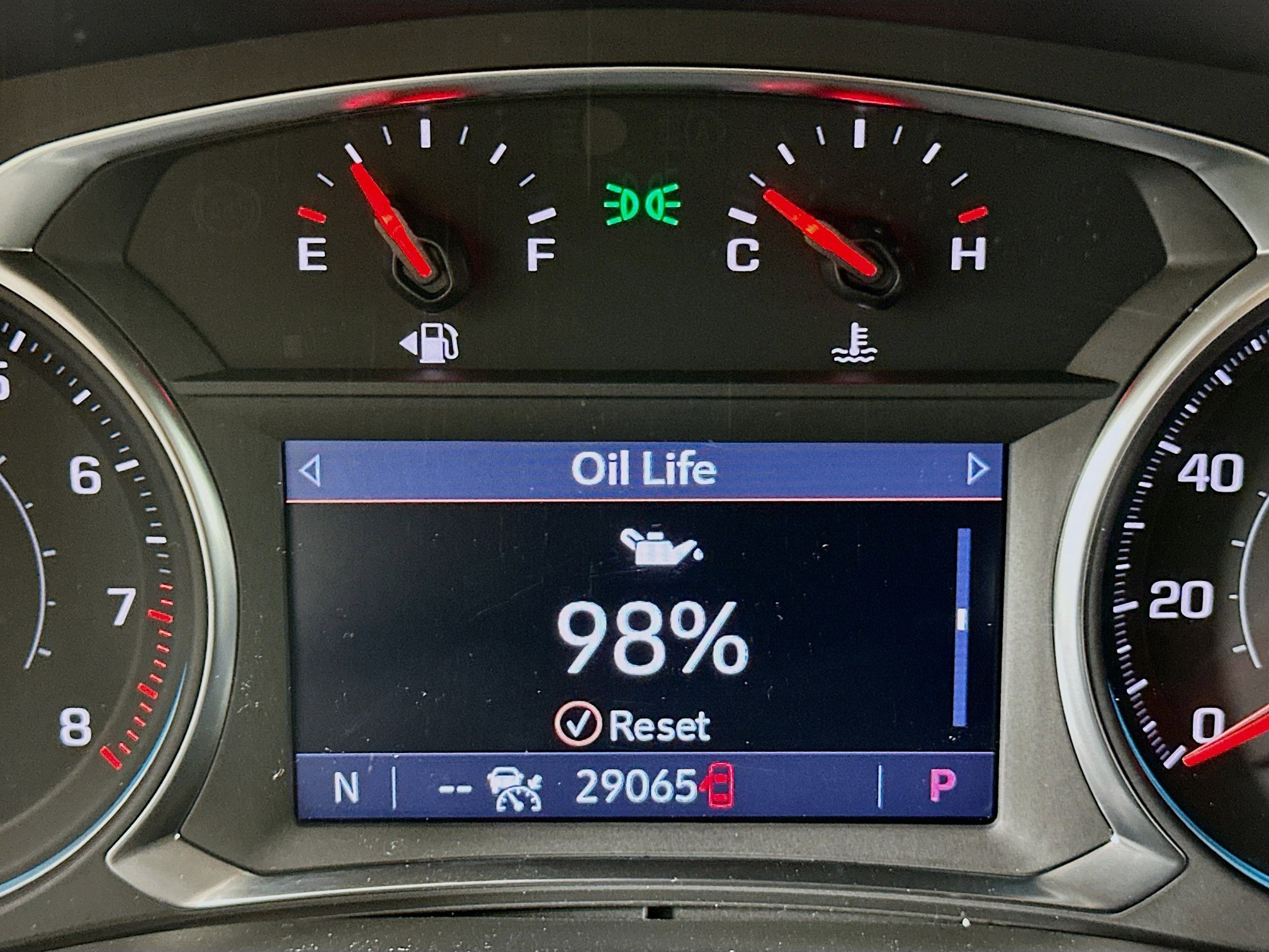 Used 2023 Chevrolet Traverse LT w/ LT Premium Package image 19