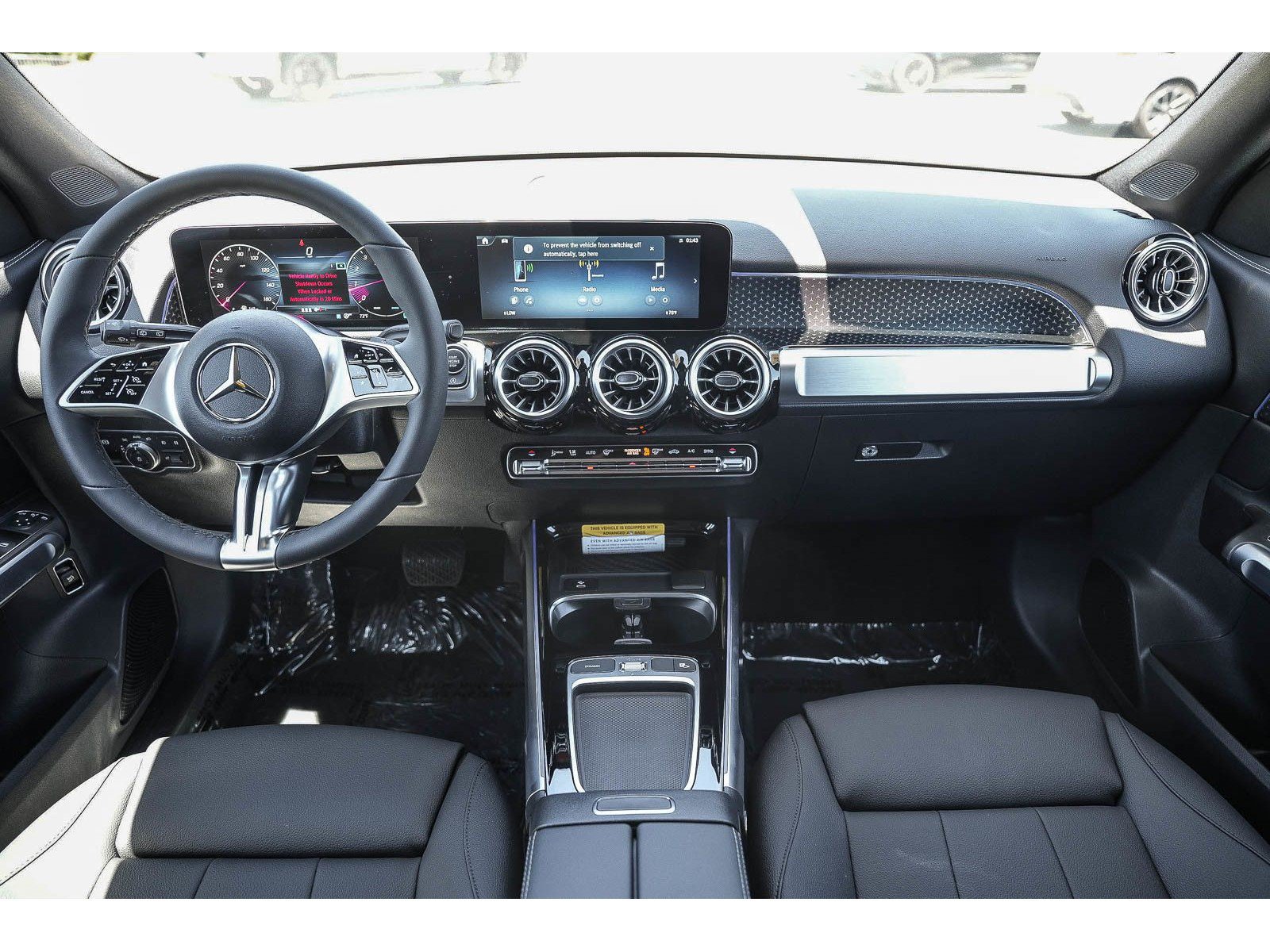 New 2026 Mercedes-Benz GLB 250 4MATIC image 12
