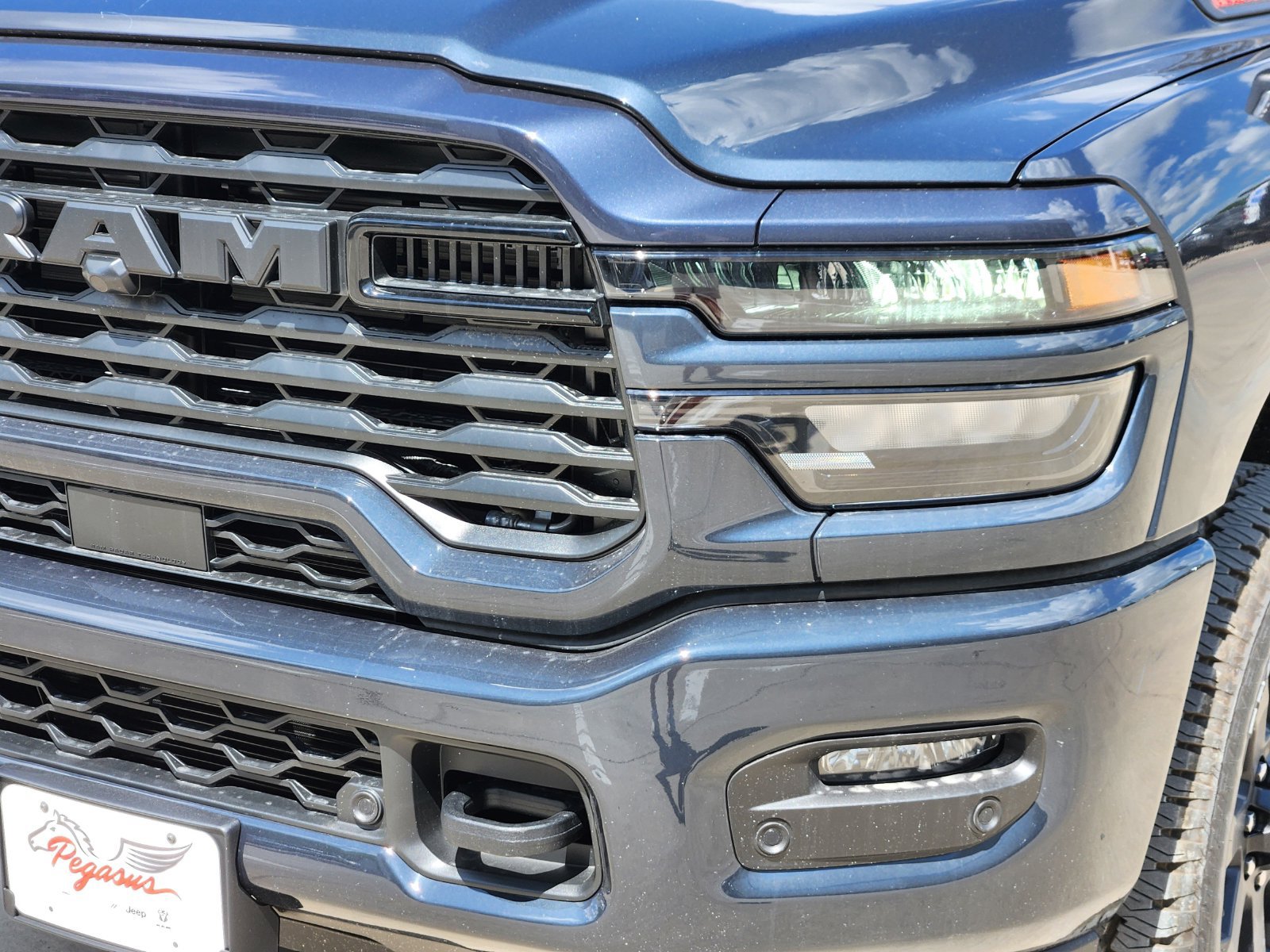 New 2026 RAM 2500 Lone Star AWD/4WD image 9