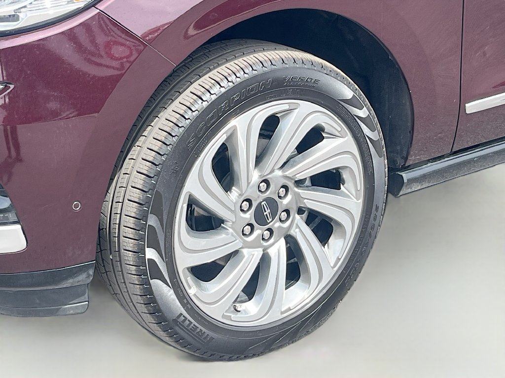Used 2024 Lincoln Navigator Reserve AWD/4WD image 34