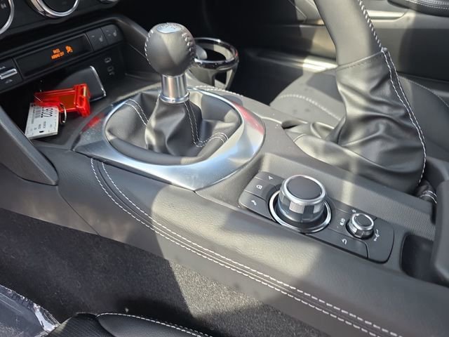 New 2026 MAZDA MX-5 Miata RF Grand Touring RWD image 21