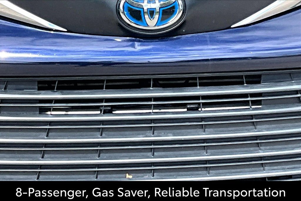 Used 2022 Toyota Sienna LE FWD image 8