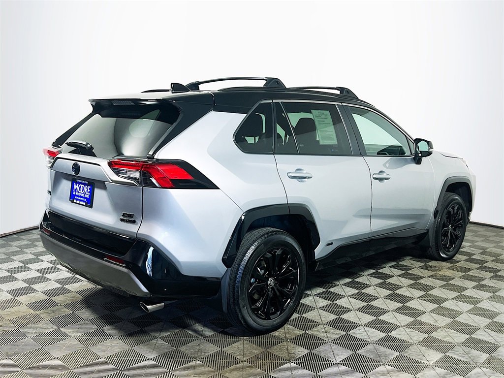 Used 2024 Toyota RAV4 XSE image 8