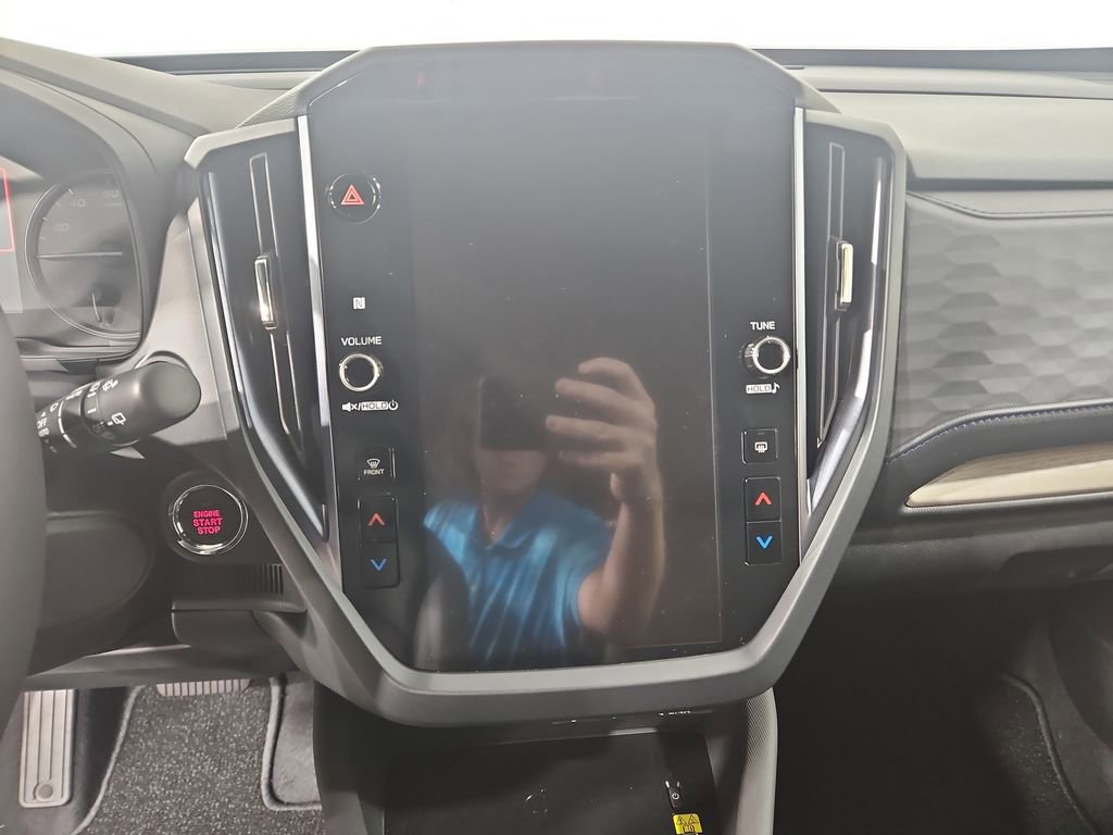 New 2025 Subaru Forester Limited w/ Popular Package #1 image 18