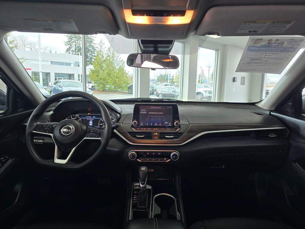 Used 2023 Nissan Altima 2.5 SV image 26
