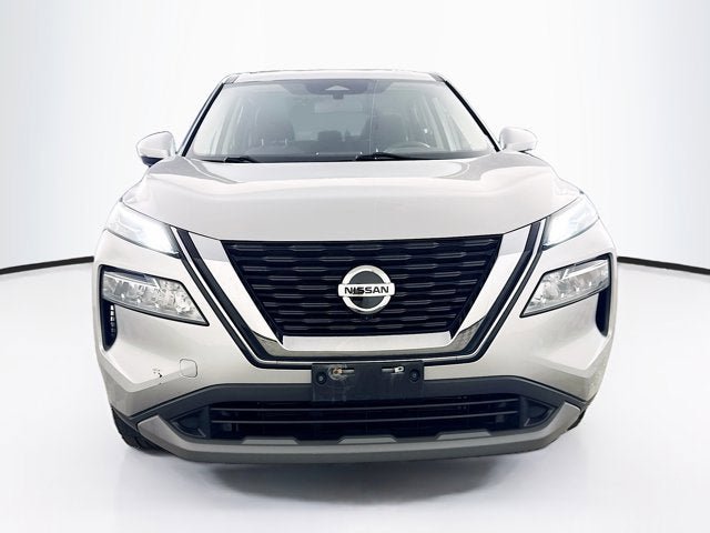Used 2021 Nissan Rogue SV AWD/4WD image 3