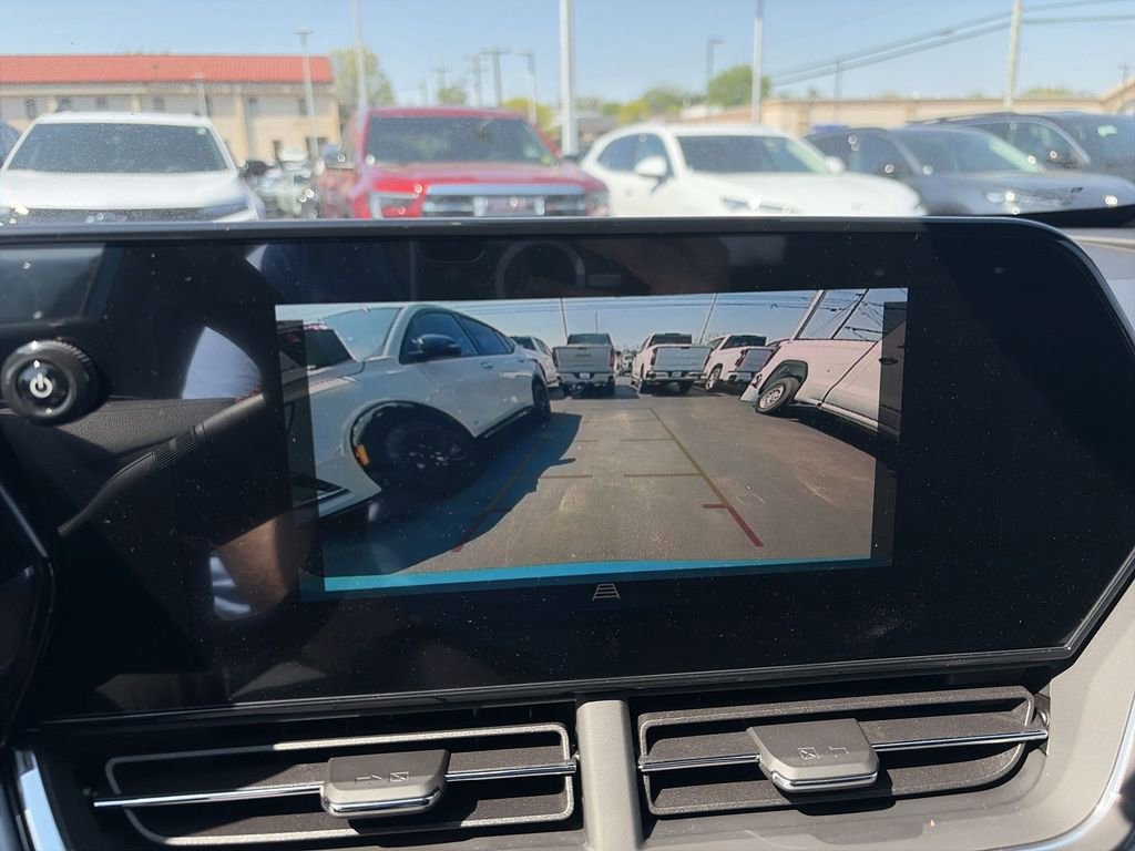 New 2026 Chevrolet Trax RS w/ Driver Confidence Package image 23