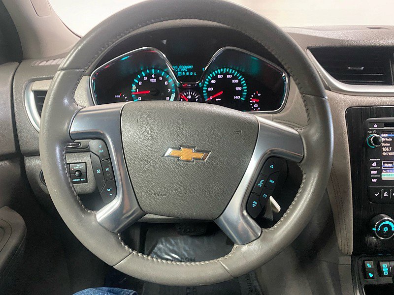 Used 2015 Chevrolet Traverse LT image 17